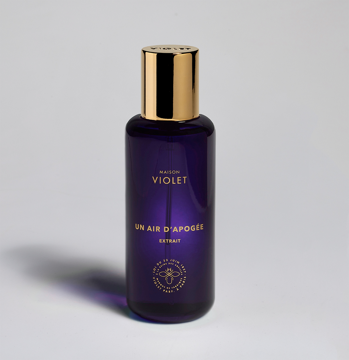 UN AIR D’APOGÉE - EXTRAIT by Violet at Indigo